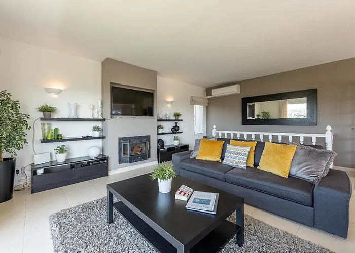 Stunning 6 Bed Private Pool Mijas Gol Villa Fuengirola