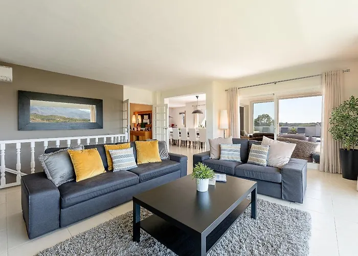 Stunning 6 Bed Private Pool Mijas Gol Villa