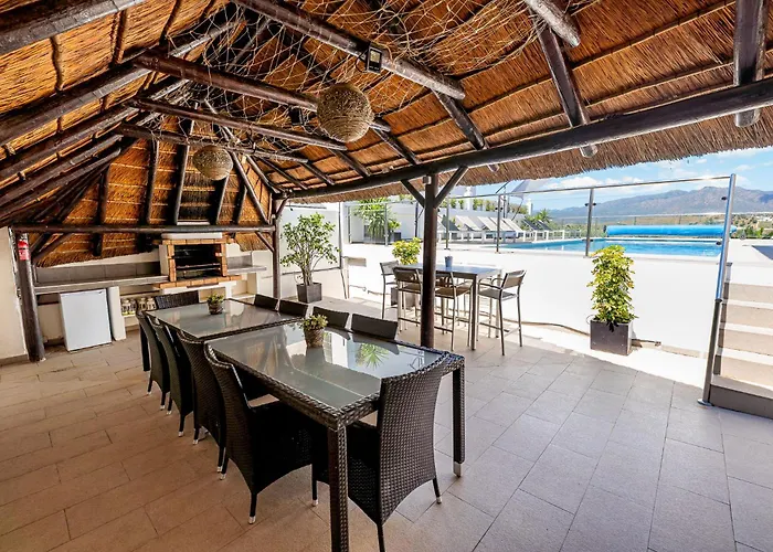 Villa Stunning 6 Bed Private Pool Mijas Gol *