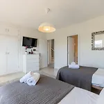 Stunning 6 Bed Private Pool Mijas Gol