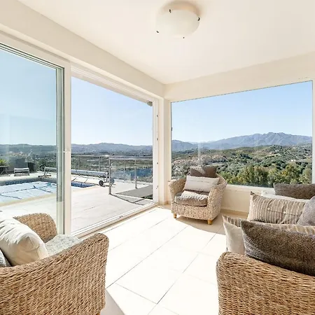Stunning 6 Bed Private Pool Mijas Gol ヴィラ *