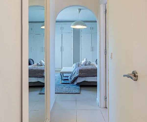 Stunning 6 Bed Private Pool Mijas Gol * Фуенхірола