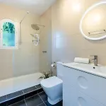 Stunning 6 Bed Private Pool Mijas Gol *